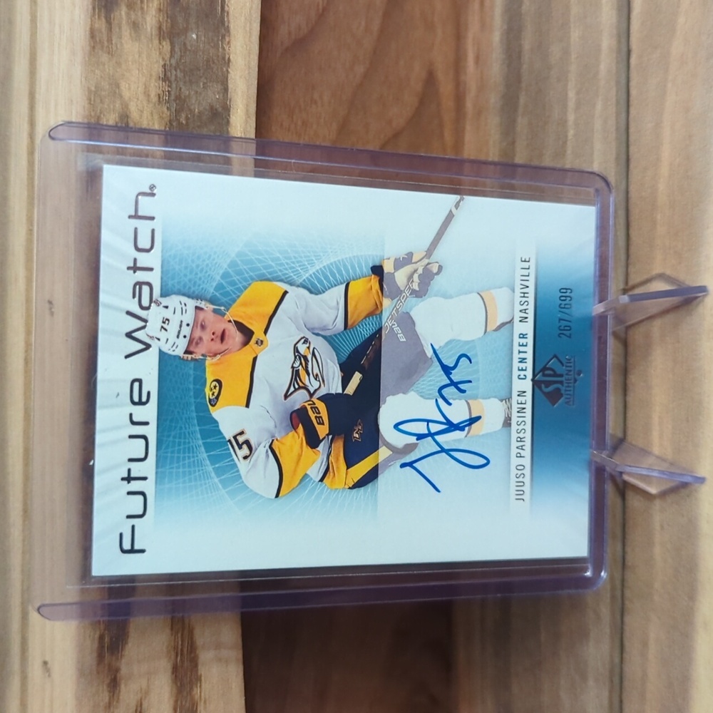 2022-23 SP Authentic Hockey Juuso Parssinen Future Watch Auto 267/699 NM